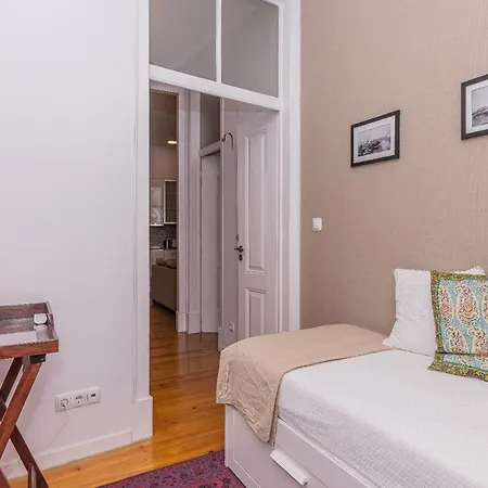 Alfama Comfy Premium Appartement *