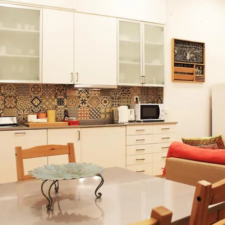 Alfama Comfy Premium *