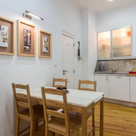 Alfama Comfy Premium Apartment *