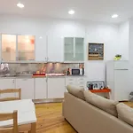 شقة Alfama Comfy Premium